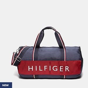 SOLD BRAND NEW TOMMY HILFIGER SIGNATURE DUFFLE BAG
